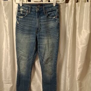 Abercrombie & Fitch Blue High Rise Jeans 25/0